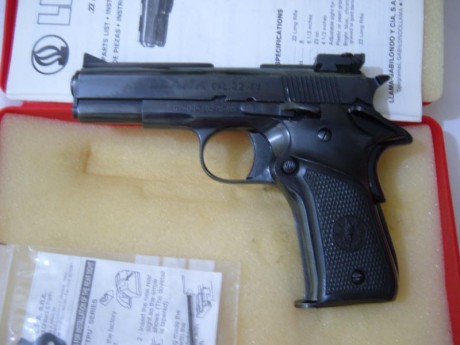 Vendo LLAMA XV, cal. 22 guidada en F en perfecto estado. La adaptación de la mira  micrométrica y punto 02