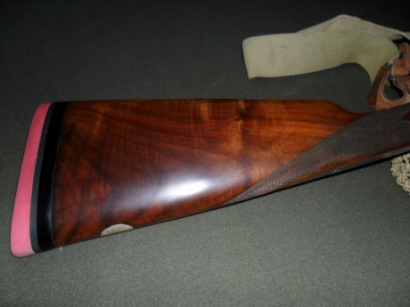 Buenas a todos

Vendo escopeta superpuesta Beretta 686. Modelo archiprobado de gran calidad y solidez, 00