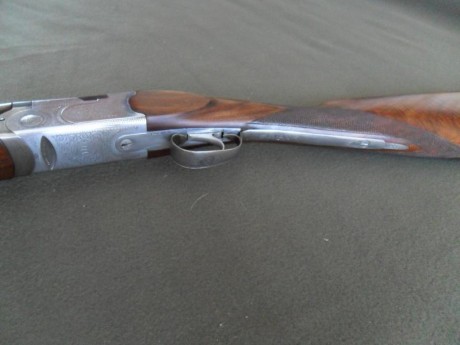 Buenas a todos

Vendo escopeta superpuesta Beretta 686. Modelo archiprobado de gran calidad y solidez, 22