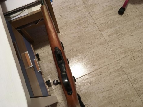 Vendo estupenda carabina ONENA 500 del 22 Lr
Como se puede ver en las fotos, está en un estado excelente, 12