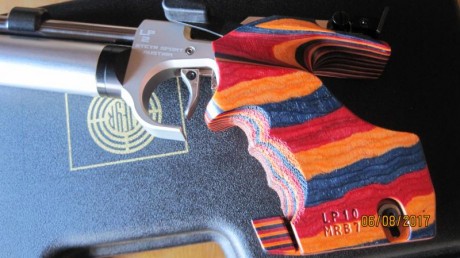    VENDIDA   
-Solo venta en España. 

-Cacha Rink talla "M" para manos medianas tirando a pequeñas.

-Fecha 02