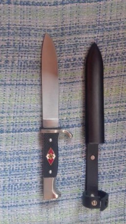 Se vende cuchillo Hubertus de la fábrica de Solingen ,Alemania, replica exactaJuventudes Hitlerianas, 01