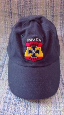 Se vende gorra de la División Azul nueva , adquirida en la Hermandad de la División Azul en Madrid, bordado 02
