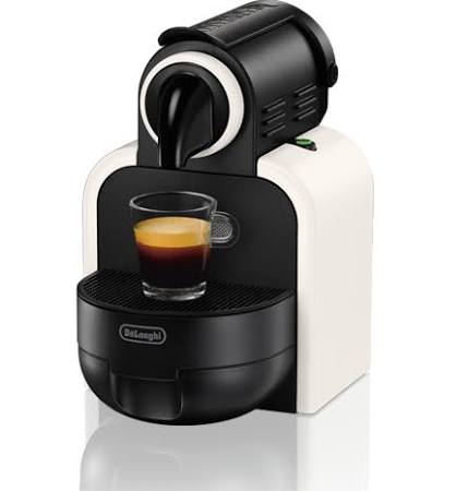 Donde nos hacemos café?. Para mi, que soy de cortado, indispensable esta de la foto. No soy de cápsulas, 21