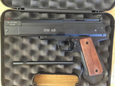Buenas, vendo mi hw45 del 5,5 y  cañon del 4,5 original comprado aparte , esta muy nueva, todavia tiene 02