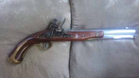 Vendo Pistola Harpers Ferry de Pedersoli, muy poco usada,excelente estado, calibre 58 cañon rayado, actualmente 01