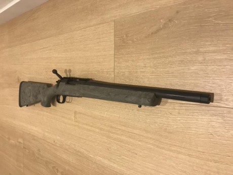 Vendo con muy poco uso este magnífico rifle ya que he de hacer hueco en el armero para adquirir 
He tirado 00