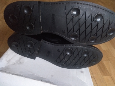 Vendo botas a estrenar marca ITURRI de piloto. Son del número 45 
Imposible de encontrar en estado nuevo
Precio 01