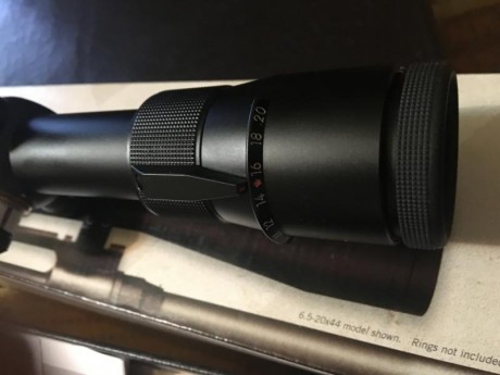 Vendo este visor solo usado para poner en tiro un rifle en galeria y hacer fotos, ninguna marca, ni rastro 01