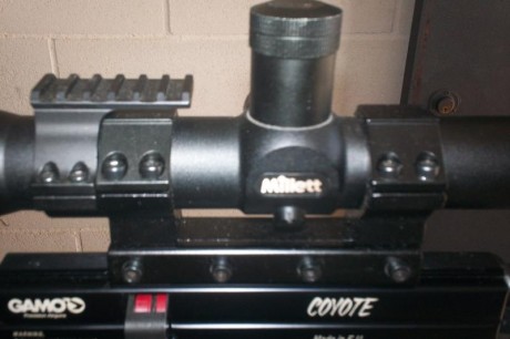 Vendo visor millet gold buck 6-25x56 reticula mildot con montura monopieza.tapas flipup y brida delantera,es 02