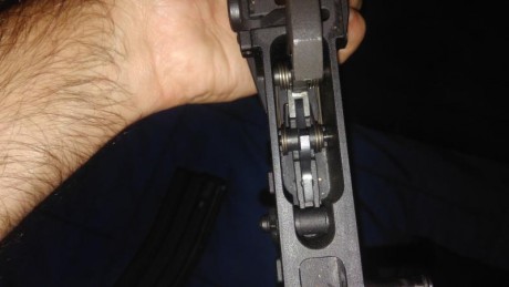 Vendo Astra Stg 4 Carbine cal .222 de 14.5" de cañón. Viene con lo siguiente: 3 cargadores de 30 12