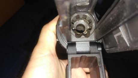 Vendo Astra Stg 4 Carbine cal .222 de 14.5" de cañón. Viene con lo siguiente: 3 cargadores de 30 11