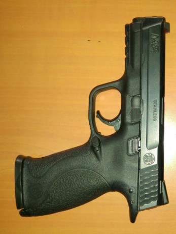 Vendo mi pistola Smith&Wesson, modelo MP9.

Datos Técnicos:

- Calibre: 9mm Parabellum
- Capacidad: 01