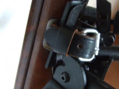 Pues si, quiero daros a conocer que he conseguido adaptar un bìpode de los tipo harrys al mosin nagant 80