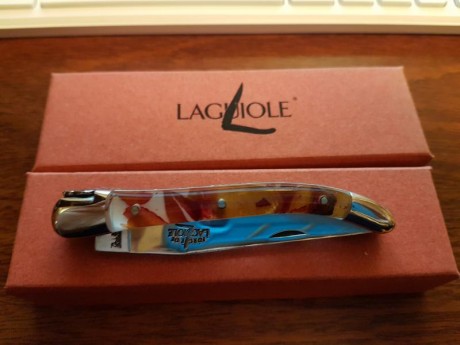 Magnífica pieza de colección, sin estrenar.

Se trata de una edición limitada.

Precio: 50€ + envío (2,5€ 00