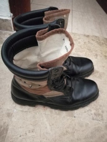 Se trata del modelo de botas que se fabricó para las Unidades de la Legión que estaba previsto participaran 01
