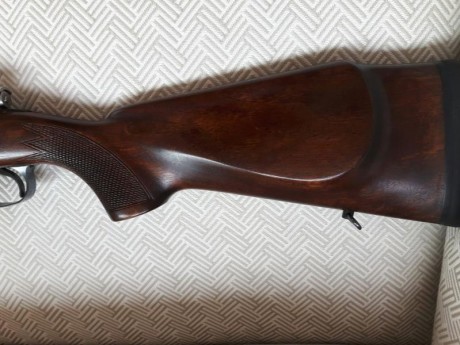 Santa Bárbara mod. Luxe, 7 mmRM, estado muy bueno, madera al aceite, cantonera Decelerator, precio suelto 30