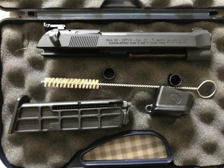 Lo vendo por 700 € solo el arma, lleva incorporada una cantonera regulable, base de 20 moas y un disipador 110