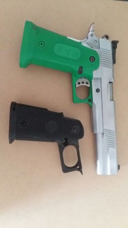Un compañero me pide que ponga su arma en venta en este foro, se trata de una SPS del 9 con cañon Bull, 00