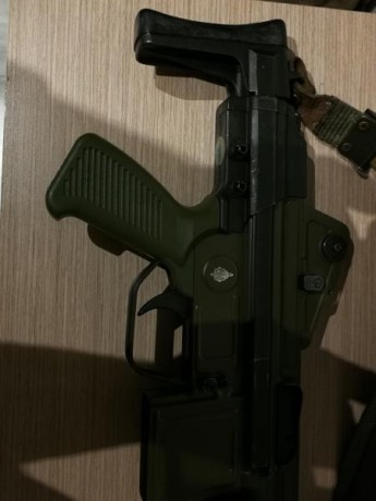 Cetme LC en perfecto estado, inutilizado sin disparar un tiro, se vende completo, con funda, tapabocas, 01