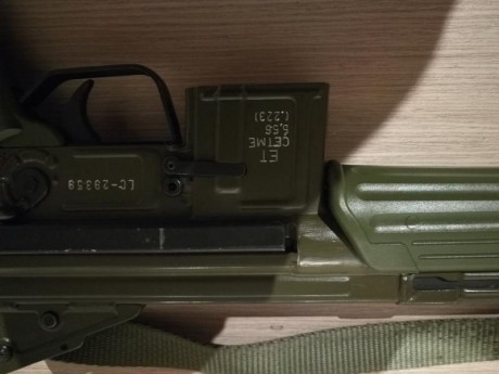 Cetme LC en perfecto estado, inutilizado sin disparar un tiro, se vende completo, con funda, tapabocas, 00
