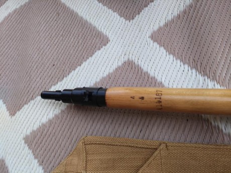 Hola a todos.
Vendo un Enfield 4MK2 fabricado en 54,55.
Está como recién salido de fábrica.
El estado 10