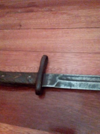 Buenas tardes. Necesitaria vuestra ayuda para identificar una bayoneta. YO creo que es una mauser 1893 01