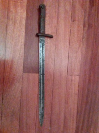 Buenas tardes. Necesitaria vuestra ayuda para identificar una bayoneta. YO creo que es una mauser 1893 00