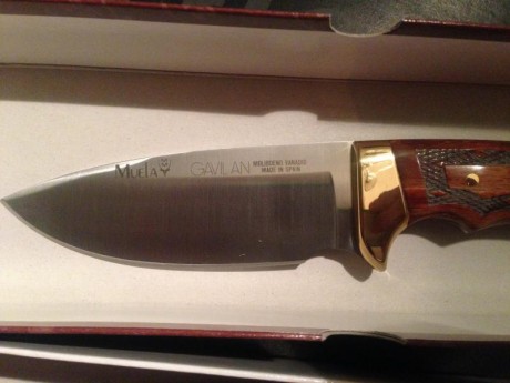 Hola, vendo fabuloso cuchillo de monte Muela GAVILAN, totalmente a estrenar, ha sido un regalo y ya tengo 11