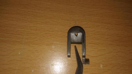 Hola , a todos , 
me he hecho de una astra 400 , en medianamente buen estado algo picado el cañon pero 51
