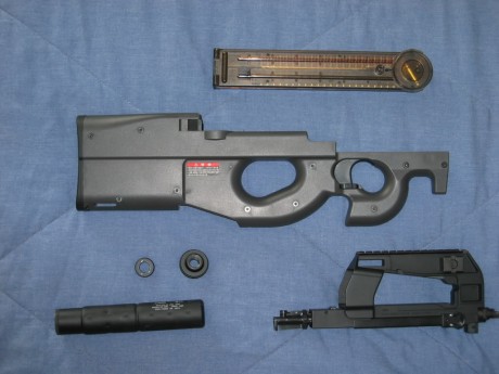 Hola . Estoy buscando  un fn p90 airsoft  , no me importa  si  funciona  o no  sólo  que este entero , 02