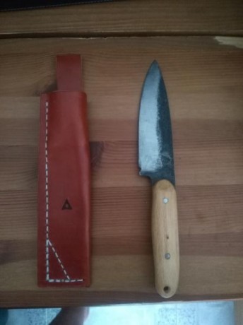 cuchillo forjado en acero al carbono 9260 mango de madera de haya medidas 11cm de hoja 10 cm de mango 02