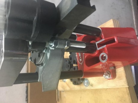   Vendo prensa Lee Pro 1000 con dais 9mm y  con repuestos
  
  Retirada de la venta
     
   Salu2 12