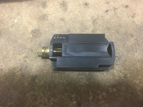   Vendo prensa Lee Pro 1000 con dais 9mm y  con repuestos
  
  Retirada de la venta
     
   Salu2 62