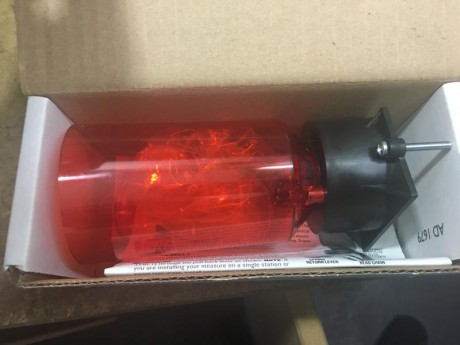   Vendo prensa Lee Pro 1000 con dais 9mm y  con repuestos
  
  Retirada de la venta
     
   Salu2 60