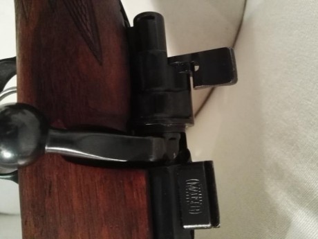 Buenos días, acabo de comprarme un Mauser 98 (parece sporter) cal 30.06, y me gustaría saber como localizar 61