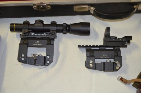 vendo dragunov con todo su equipamiento : portacargadores  con la baqueta , 3 cargadores de 10 tiros y 00
