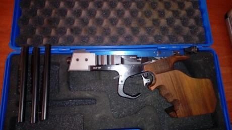hola buenas tardes,pues eso dejo la modalidad de arma corta para pasarme a arma larga,vendo esta arma.

SMITH& 21