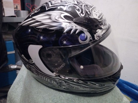 Cambiaría un casco Shoei, ajustando diferencias económicas, por.
Cilindro de aire para Walther LP300.
Cronógrafo 01