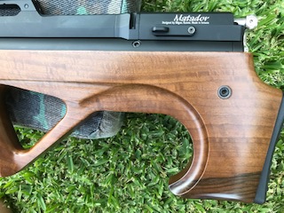 Vendo mi Edgun Matador R3M Long calibre 6,35. La carabina está impecable y la vendo por nueva adquisición 01