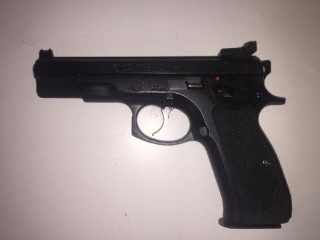  cambio-pistola-cz-75-b-de-cal-9-mm-preparada-para-tiro-de-precision.-482518.jpg CAMBIO pistola CZ 75 00