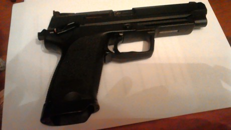 Hola, como digo en el enunciado, cambio mi Hk USP EXPERT en calibre 9 Parabellum por una  COLT 1911 EN 01