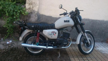 CAMBIO MZ ETZ 125  por visor de mas de 25 aumentos tipo sightron s3 o similar

la moto es un hierro de 162