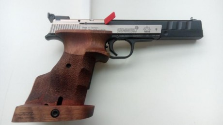 Buenas tardes a todos,

Por cambio de modalidad vendo la siguiente pistola Hammerli X-esse del calibre 11