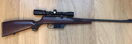 Vendida..............retirar. Vendo carabina marca Voere del calibre 22. Tiene un visor nuevo Bushnell 01