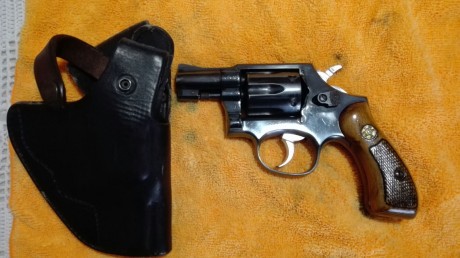  Un amigo mío  quiere desprenderse de sus armas. Están  NUEVAS y PRÁCTICAMENTE SIN USO  desde hace años.

Se 02