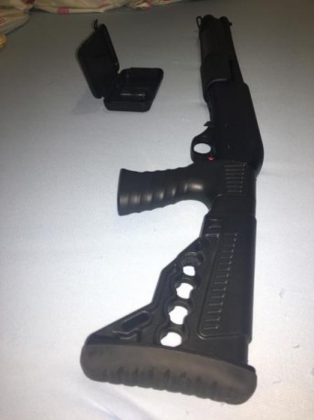 En perfecto estado estetico y funcional recamara 12/70-76 capacidad 4+1 aun en garantia culata regulable 00