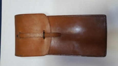 Vendo cartuchera piel  15 € esta en zaragoza 02