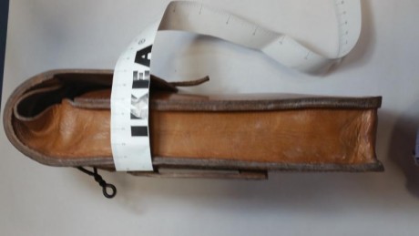 Vendo cartuchera piel  15 € esta en zaragoza 00