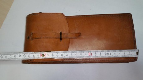 Vendo cartuchera piel  15 € esta en zaragoza 40